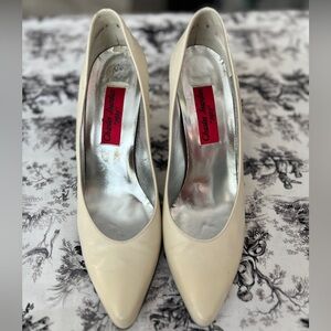 Charles Jourdan Ivory Pointed-Toe Patent Pumps